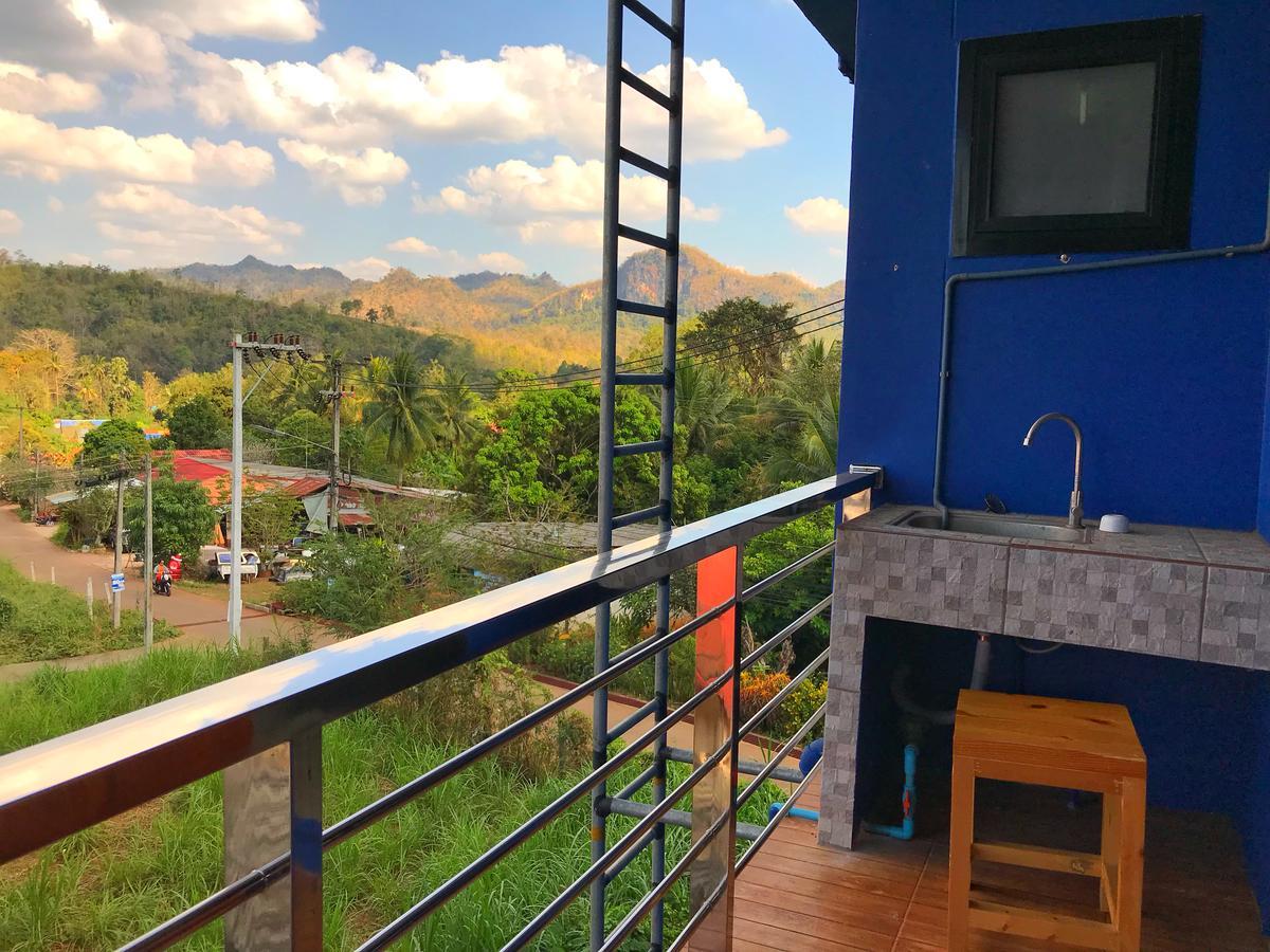 Hotel The Rabbit House Thong Pha Phum Exterior foto